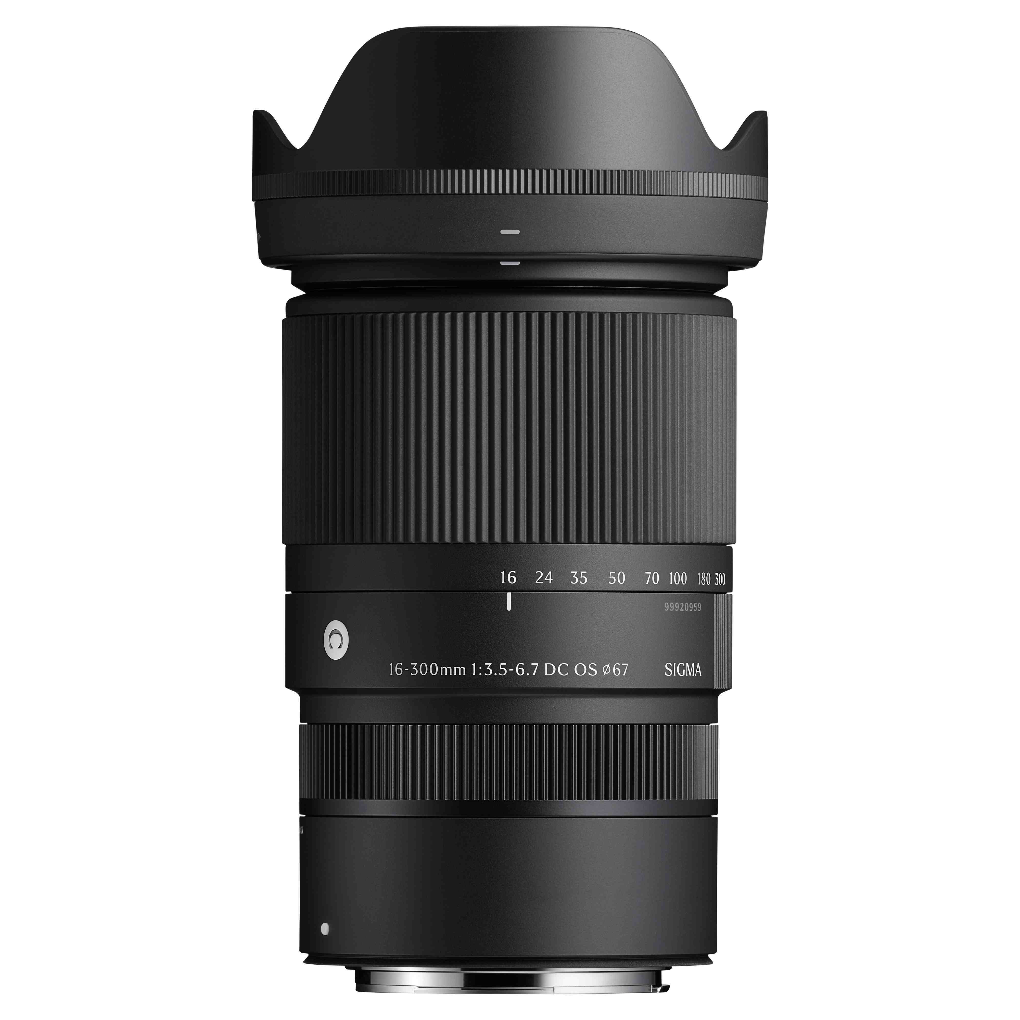 Sigma 16-300mm f/3.5-6.7 DC OS Contemporary Lens (Fujifilm X)
