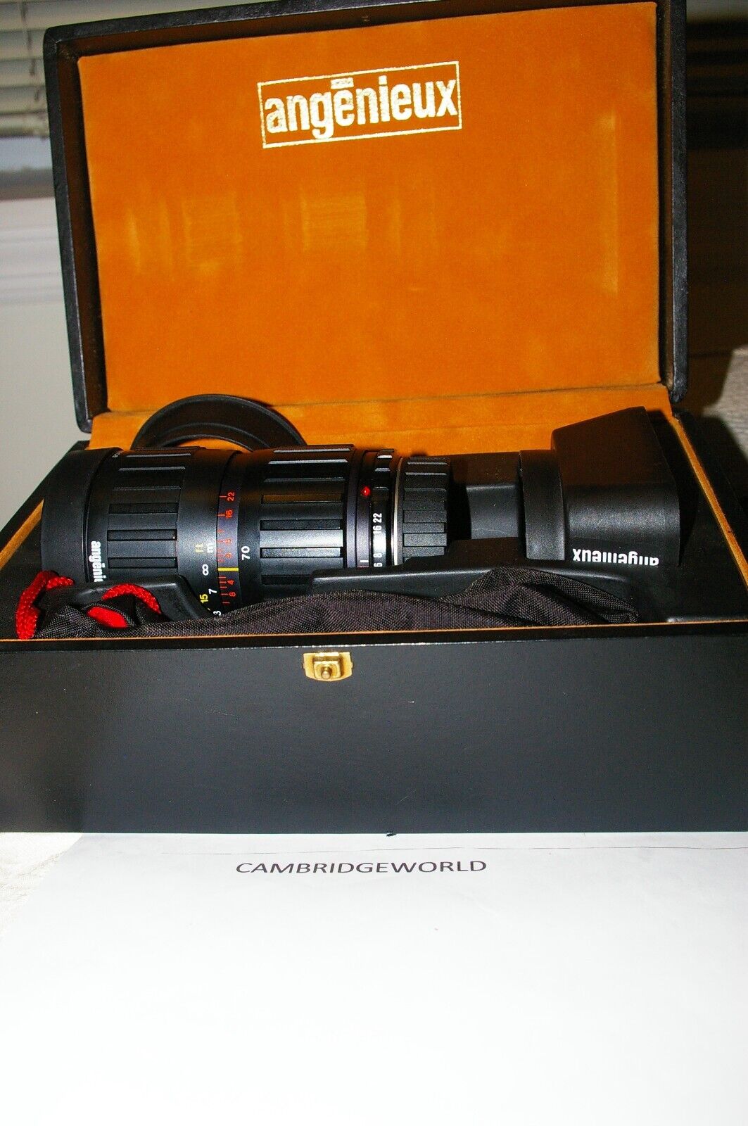 Angenieux 35-70mm Leica R Mount lens