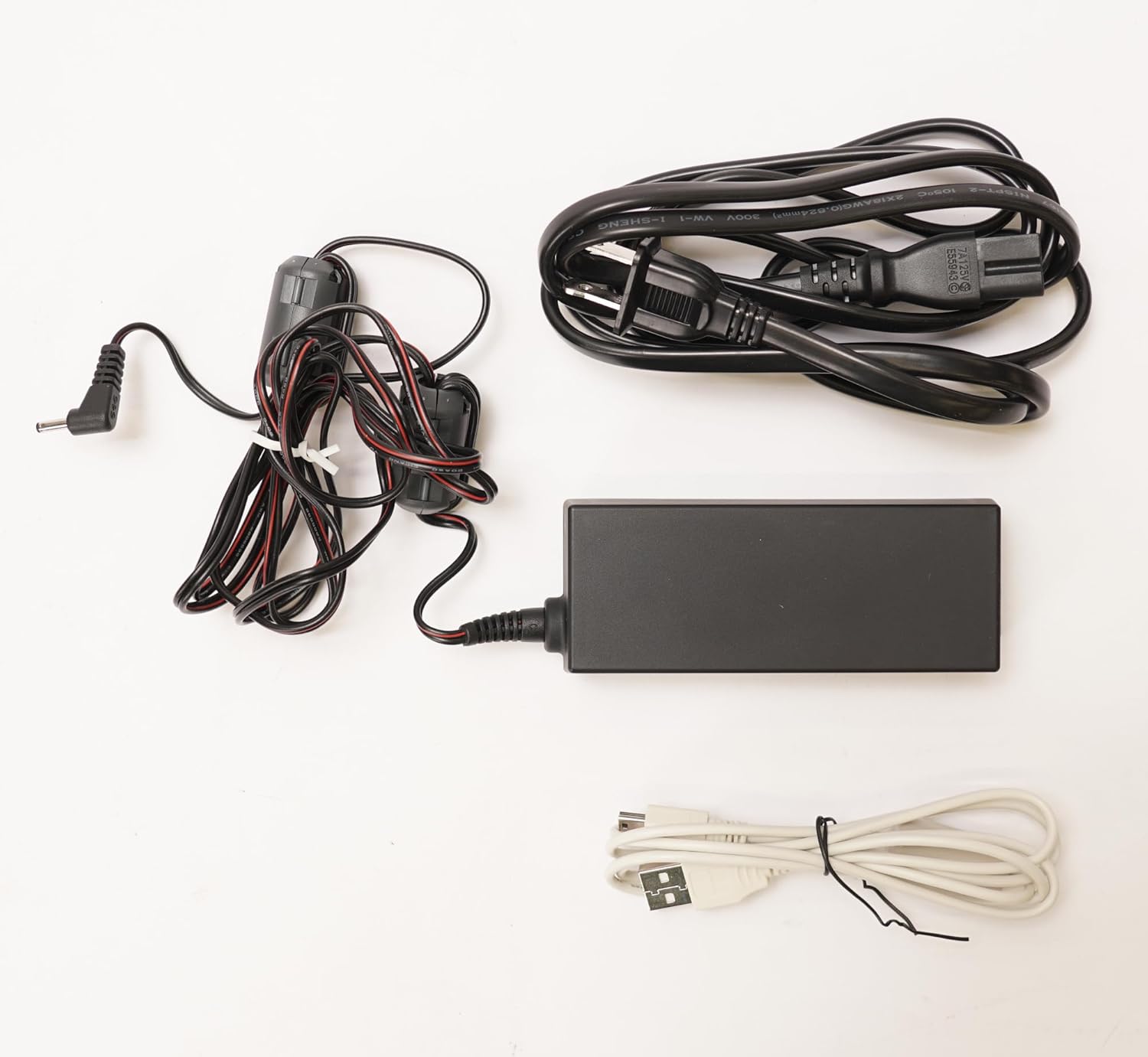 Canon EOS Webcam Accessories Starter Kit (for Select EOS Rebel Cameras), Compatible with Laptop & PC, High-Resolution Streaming, Video Conferencing, & Content Creation, Compact Power Adapter CA-PS700