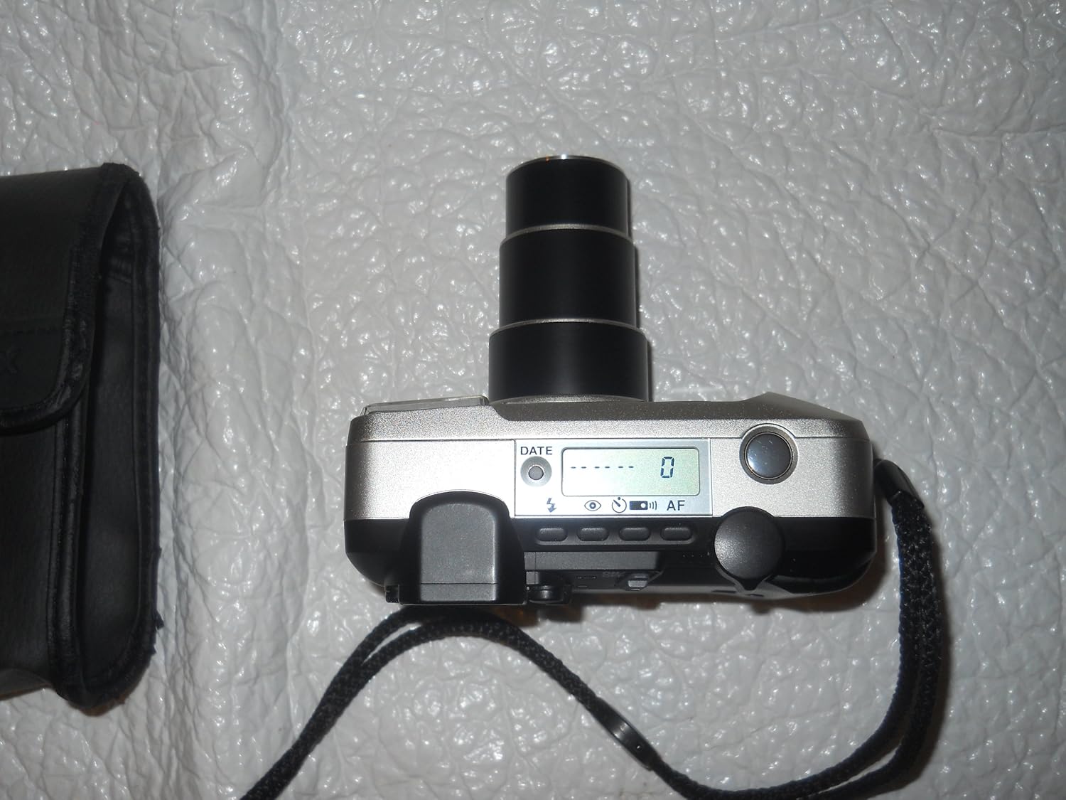 Pentax IQ Zoom 928M QD Date 35mm Camera