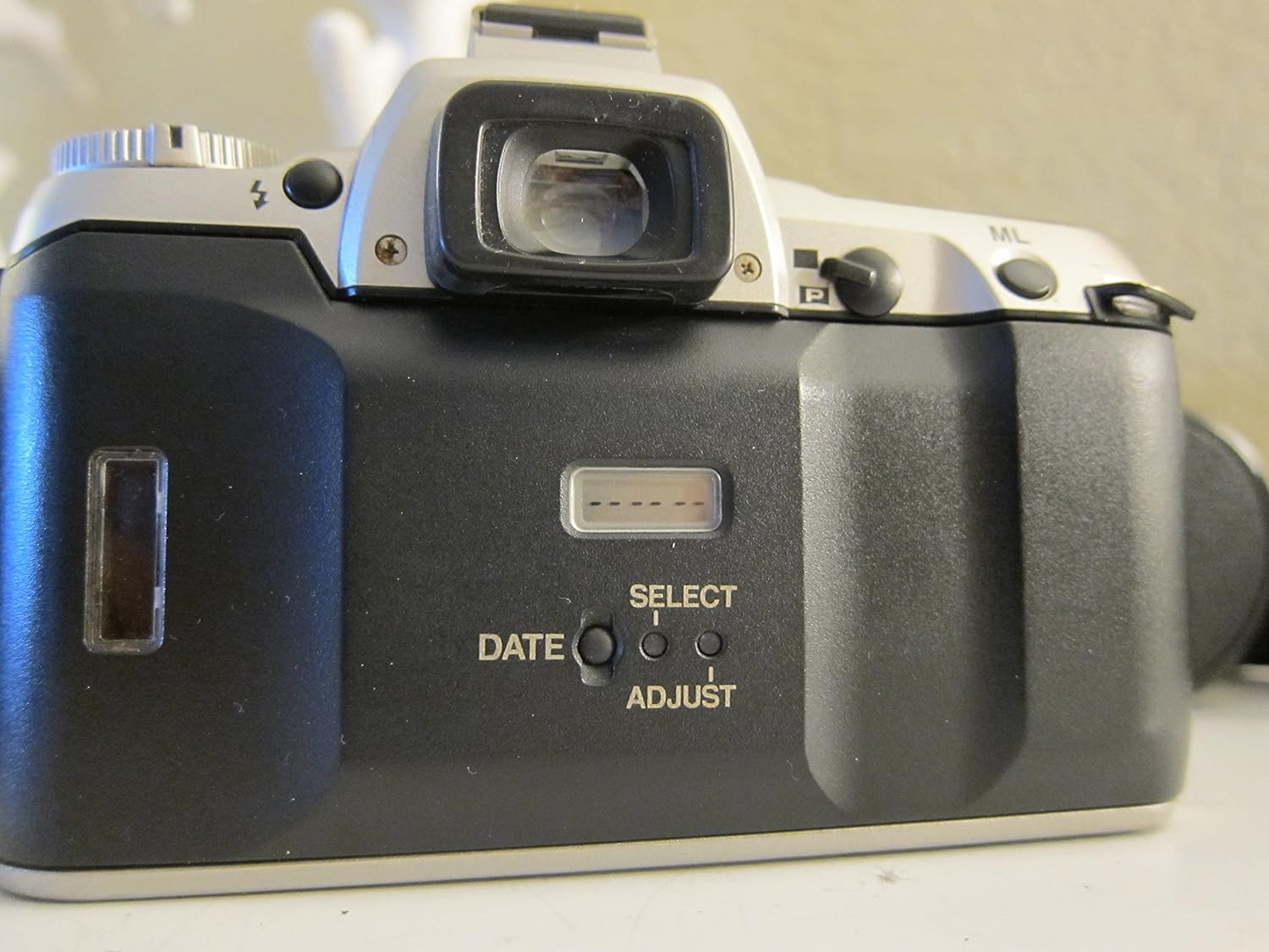 Pentax ZX-7 Date AF SLR Camera (Body Only)