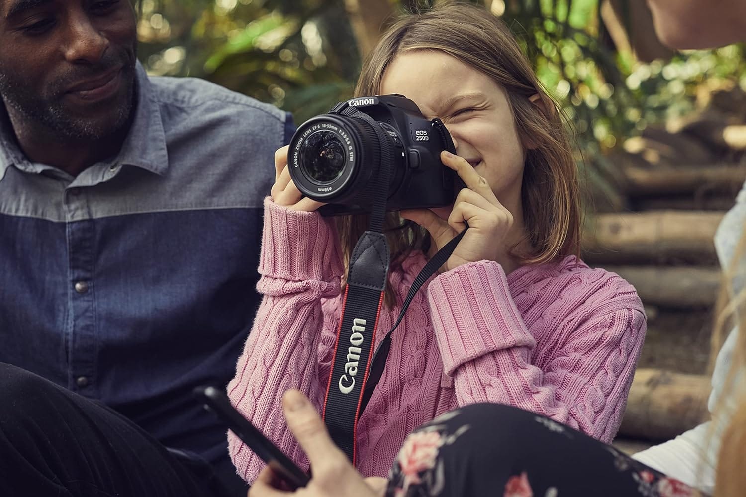 Canon Cameras & Photo:Digital Cameras Canon EOS 250D (Rebel SL3) ‎EF-S 18-55mm F4-5.6 IS STM Lens (Black)(Direct Import)