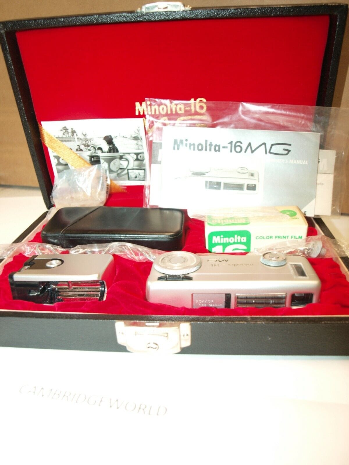 Minolta Cameras & Photo:Vintage Movie & Photography:Vintage Cameras:Subminiature Cameras Minolta 16 MG miniature camera kit NEW very old stock