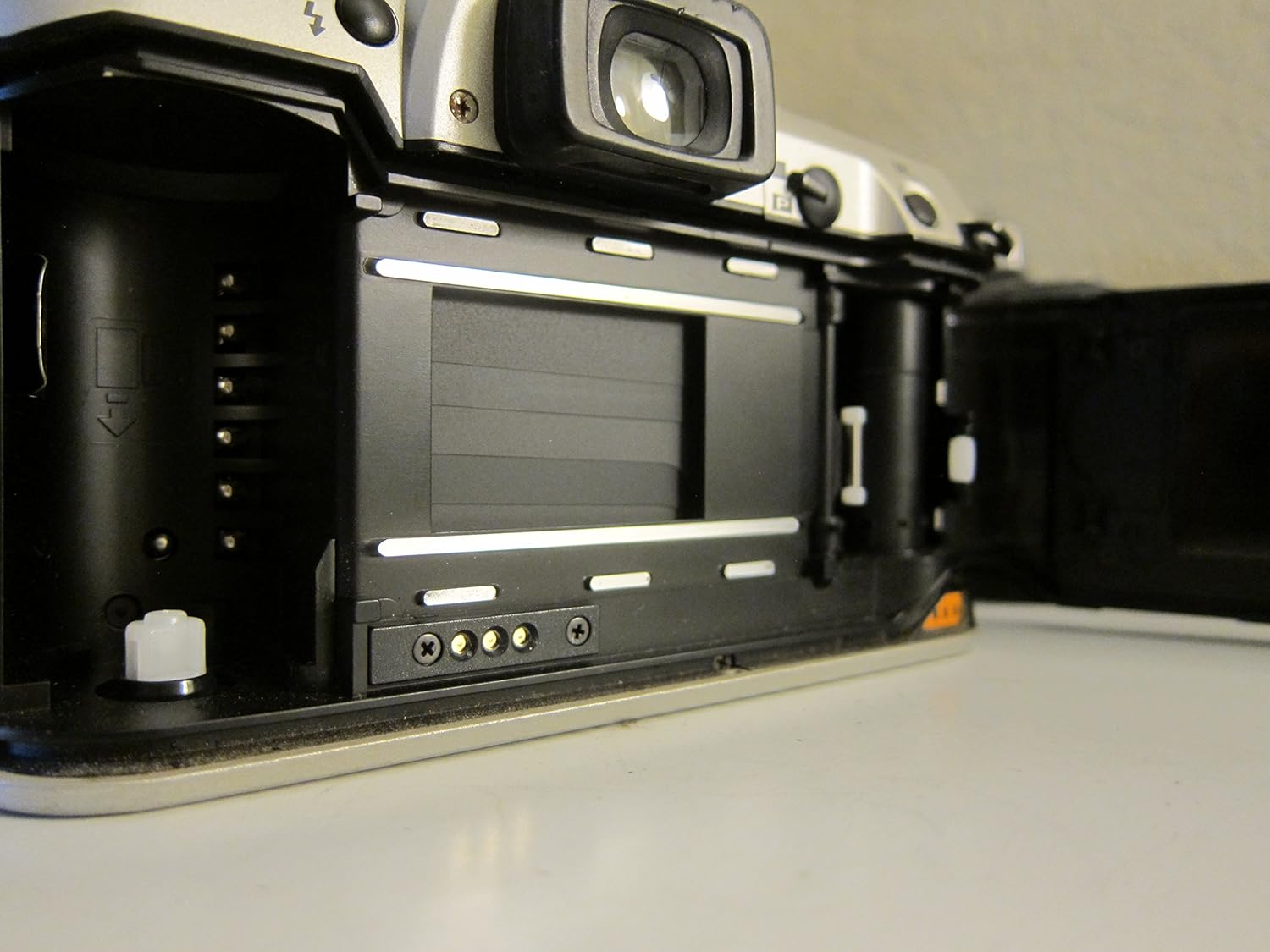 Pentax Pentax ZX-7 Date AF SLR Camera (Body Only)