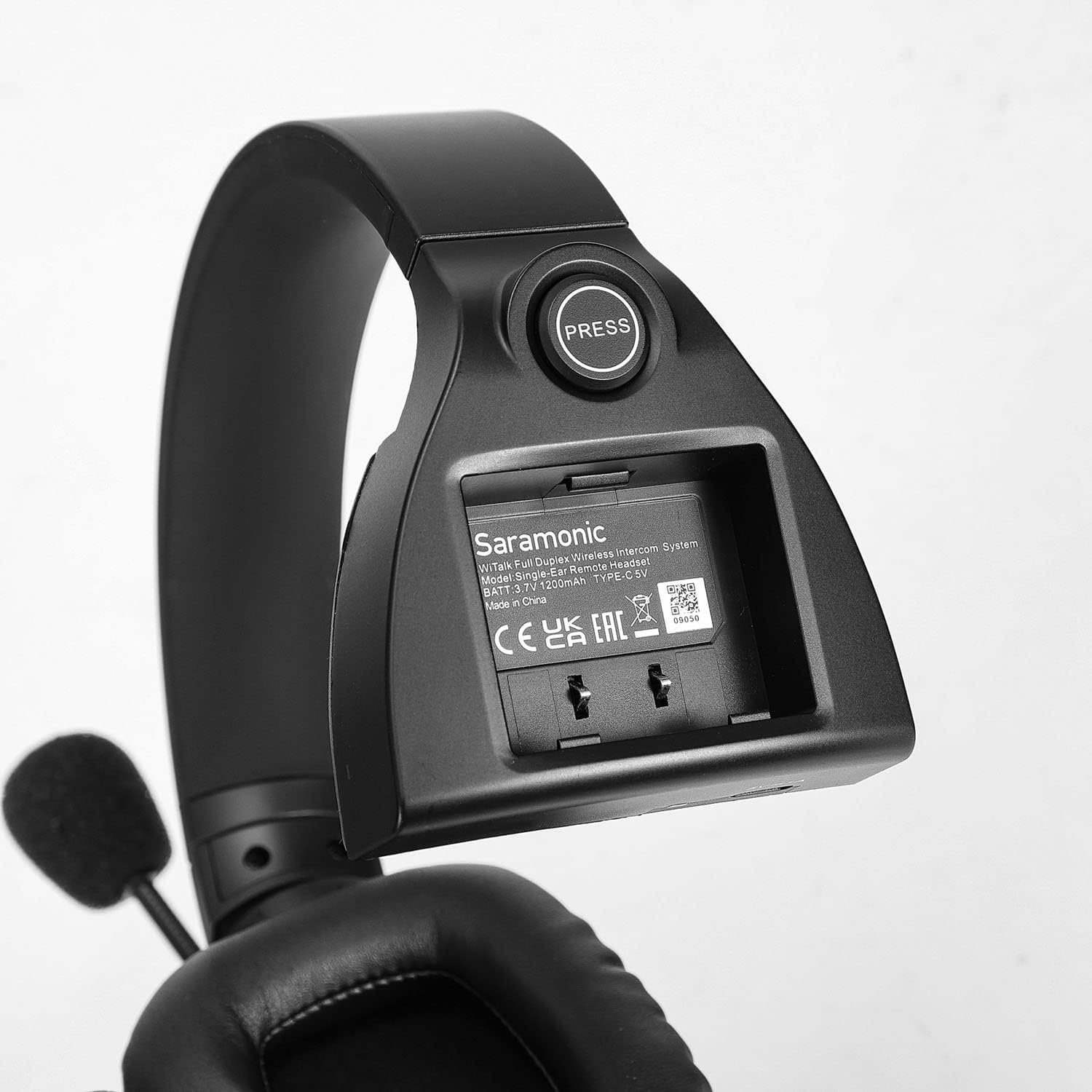 Saramonic Consumer Electronics:Radio Communication:Parts & Accessories:Headsets & Earpieces WiTalk-WT5S 5-Person Full-Duplex 1.9GHz Wireless Single-Ear Headset Intercom System with Hard Case